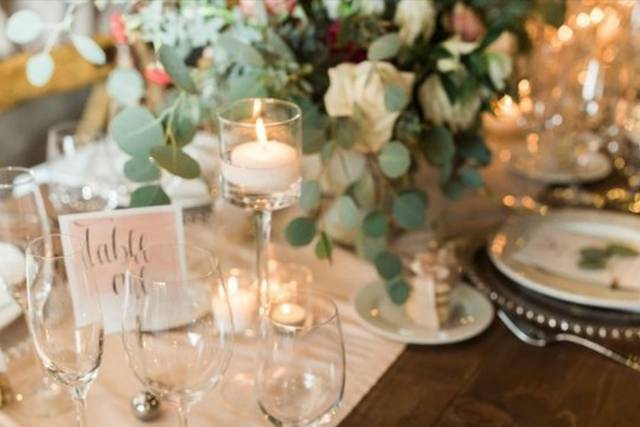 Table Setting & Desing