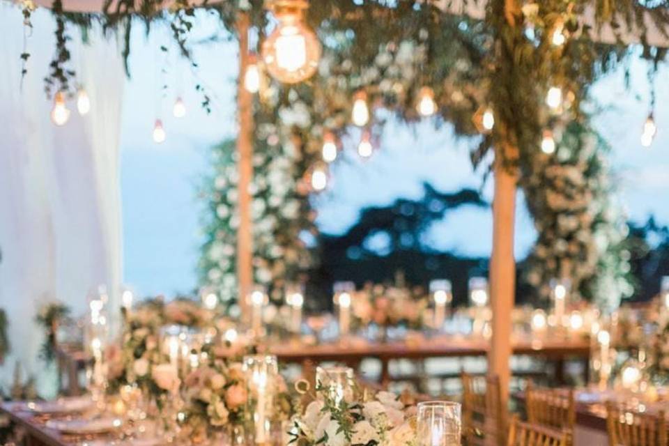 Montaje de mesas para Boda