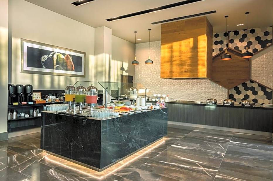 Restaurante garden grille