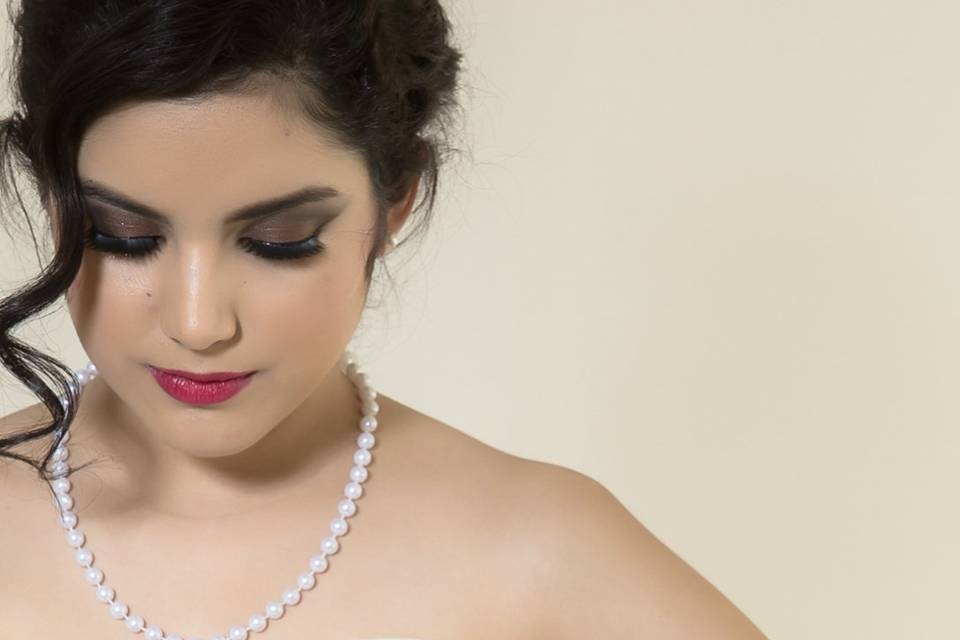 Libia M. León Make Up