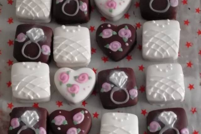 Alfajores cubiertos para boda