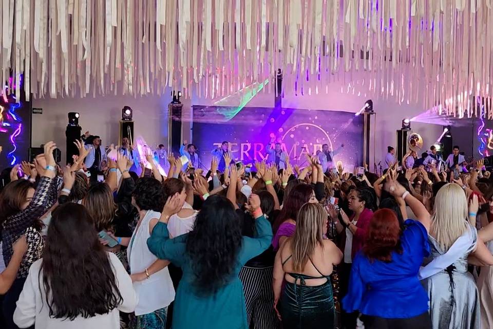 Grupo Versatil Show