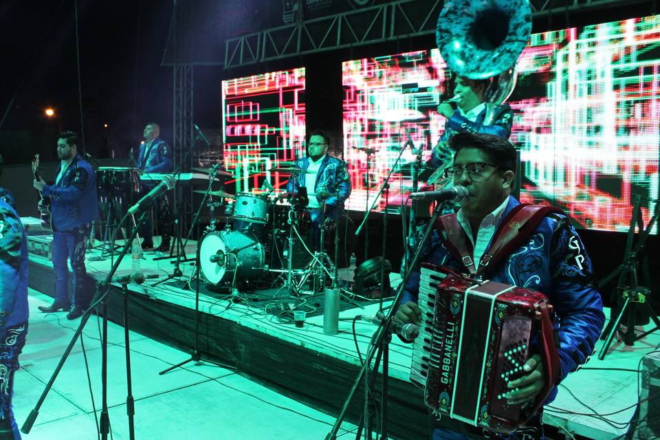 Bailes Masivos