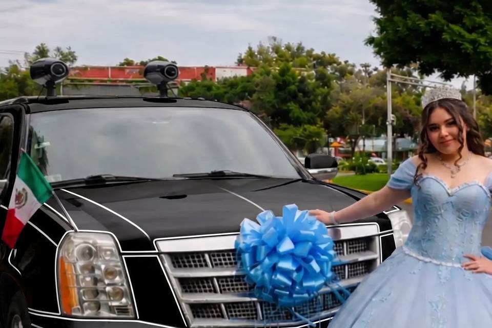 Quinceañera afuera