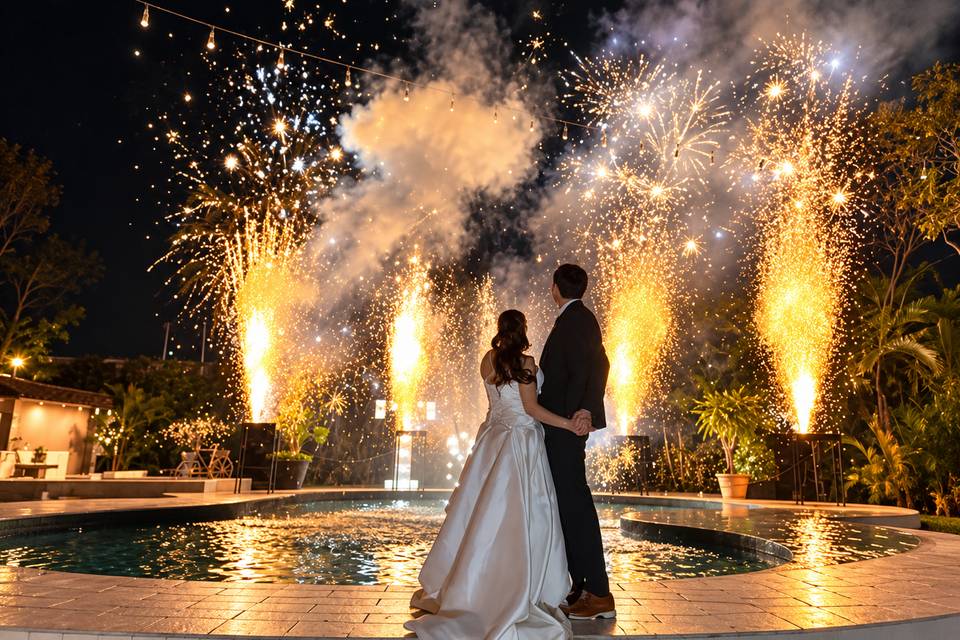 Hermosos fuegos artificiales