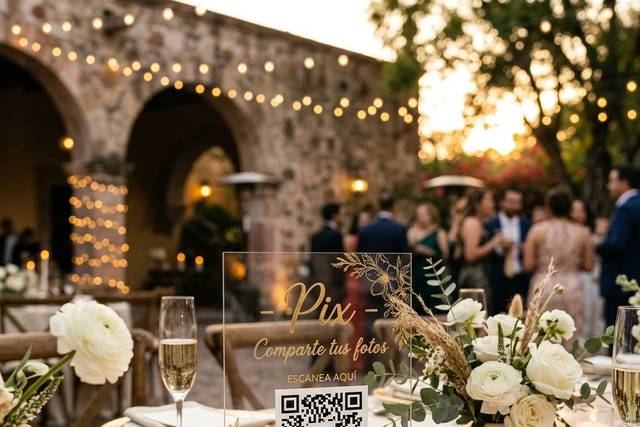 Comparte con tus invitados
