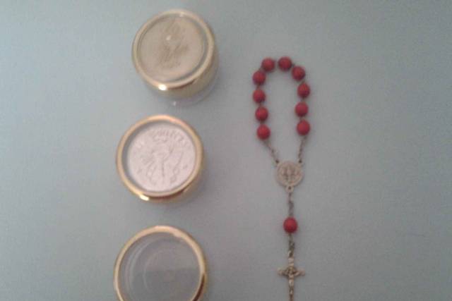 Decenario pétalo de rosa