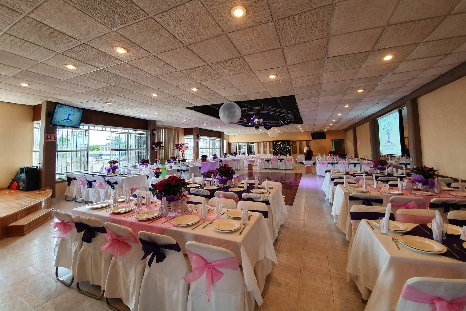 Salón Los Abuelos - Consulta disponibilidad y precios