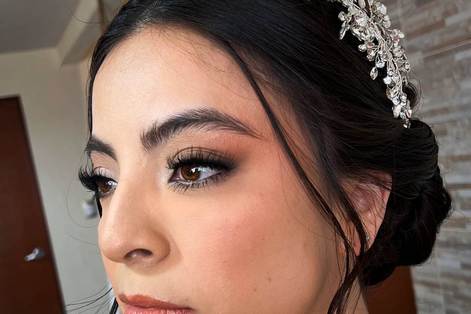 Novia Soft glam