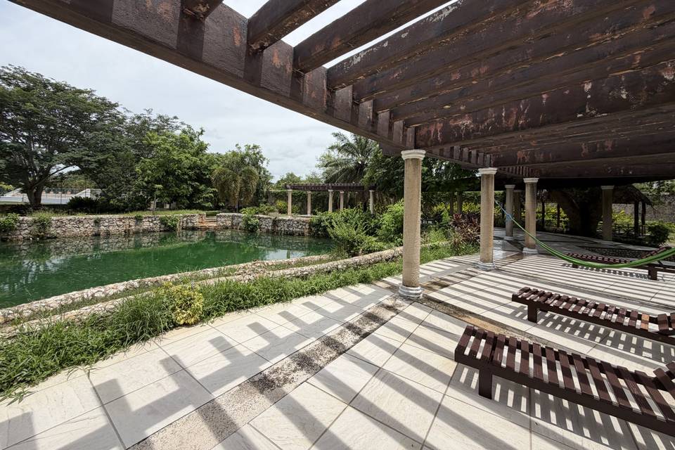 Hacienda Santa Cruz