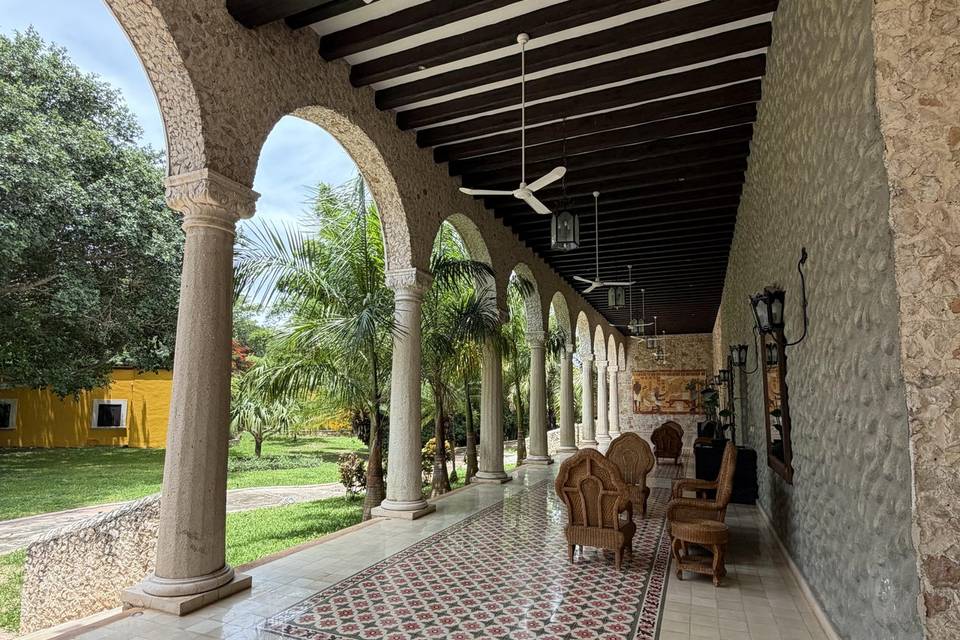 Hacienda Santa Cruz