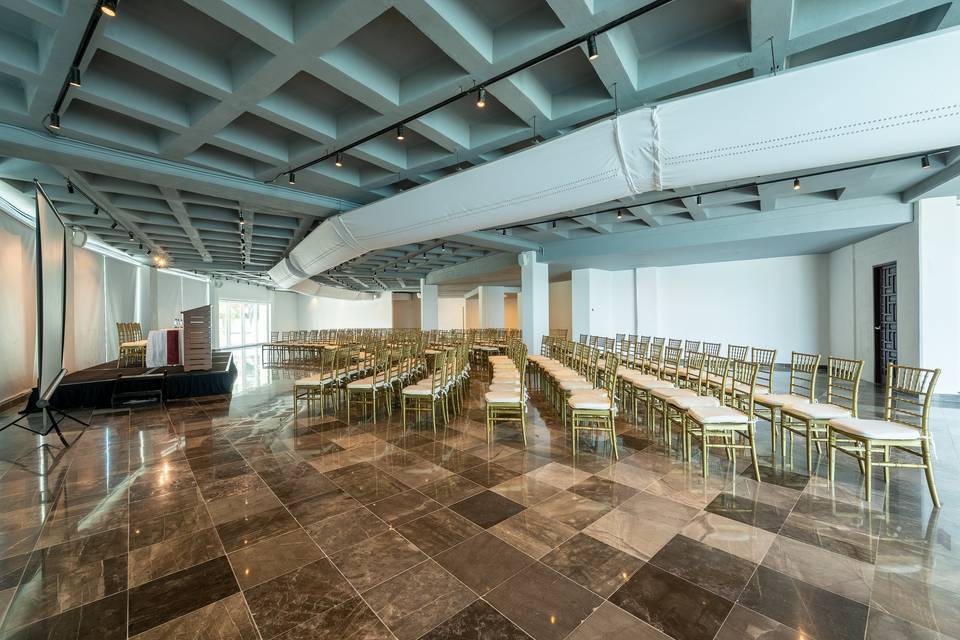 SALON ROQUETA: AUDITORIO