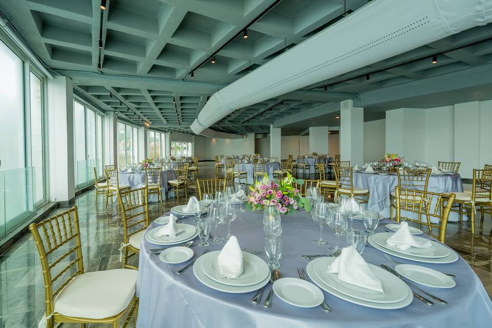 SALON ROQUETA: BANQUETE