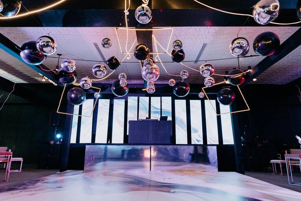 Pantalla led en columnas