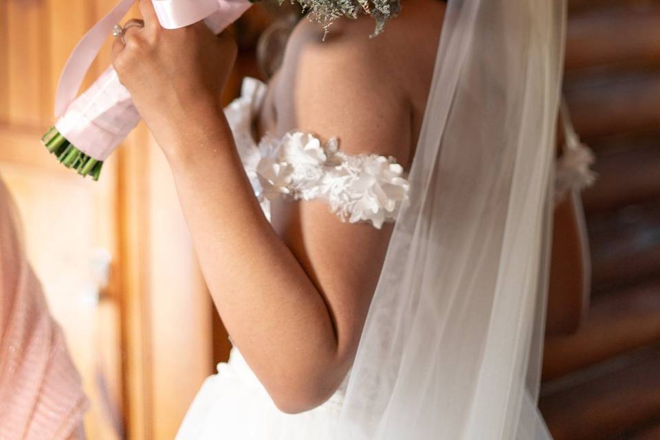 Honey Weddings