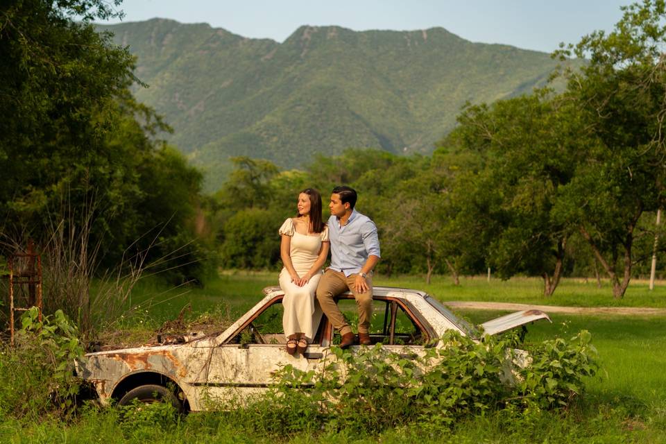 Honey Weddings