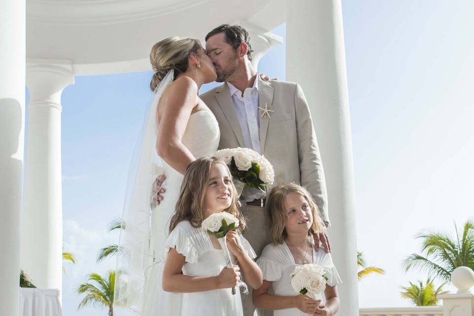 Barcelo maya wedding