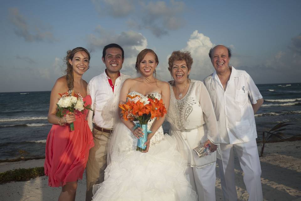 Liz & Rob - Akumal 2015. Mex.