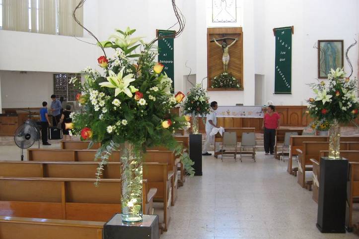 Decoracióon de la iglesia