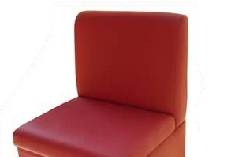 Sofá rectangular rojo