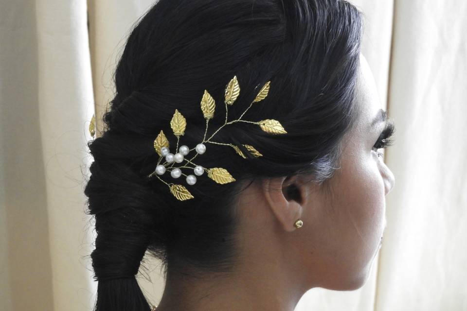 Berelendis Flores Headpiece