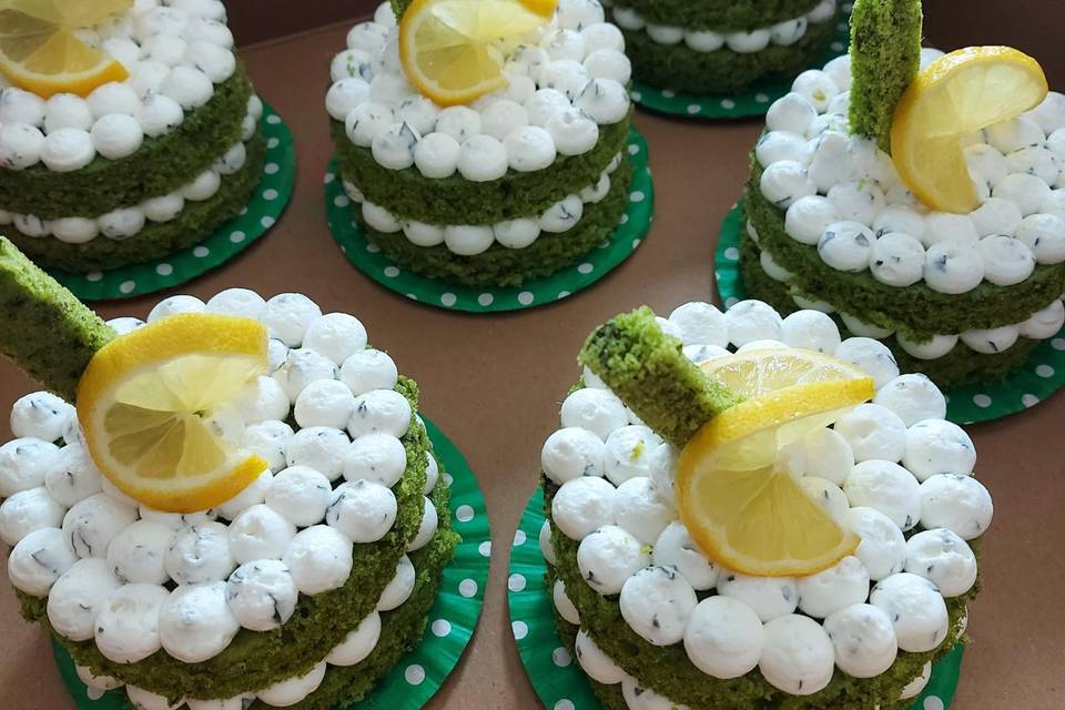 Petite four mojito cake