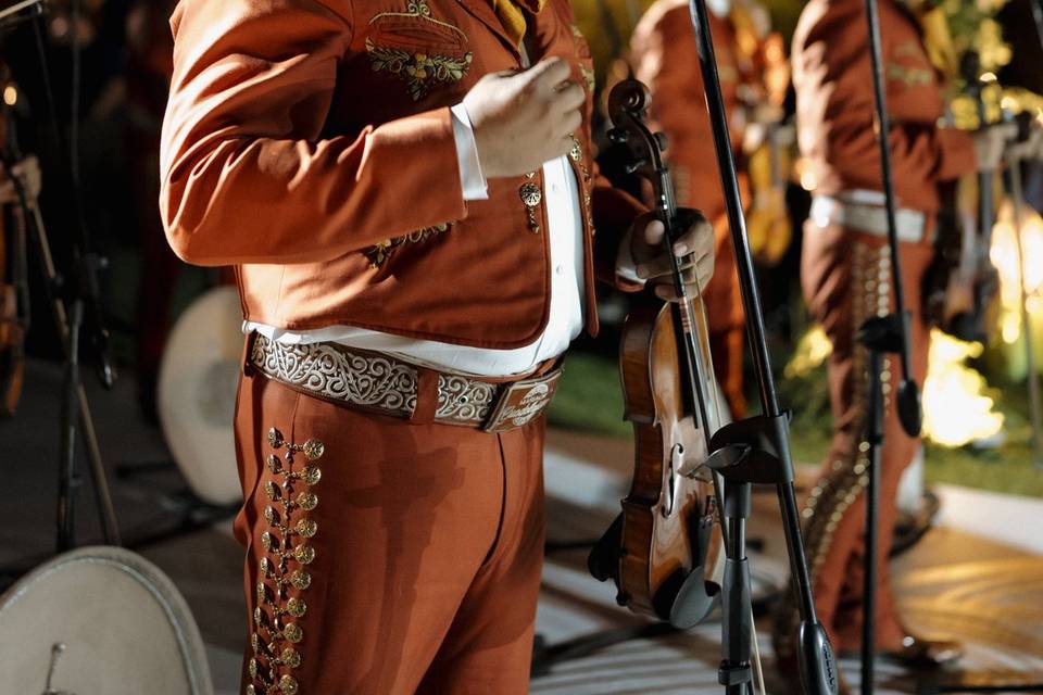 Mariachi varonil