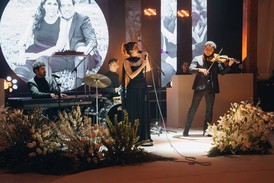 Hera Band