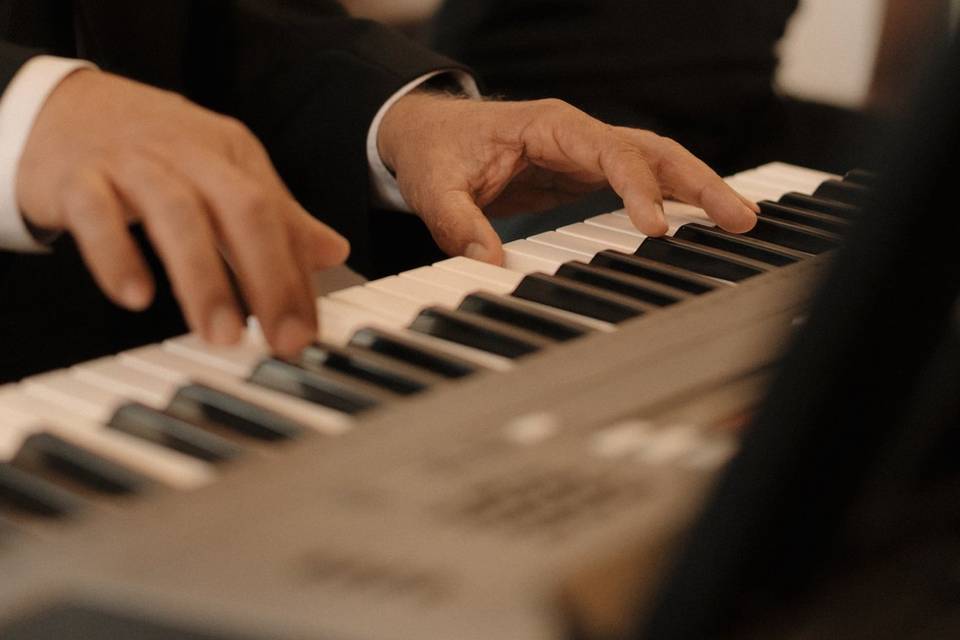 Benedictus clásico 3 artistas