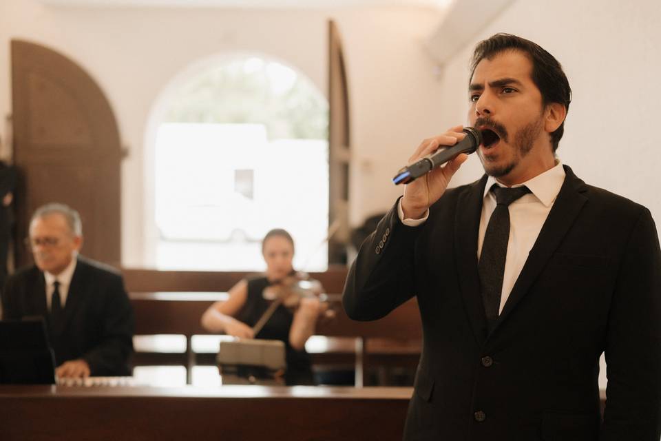 Benedictus clásico 3 artistas