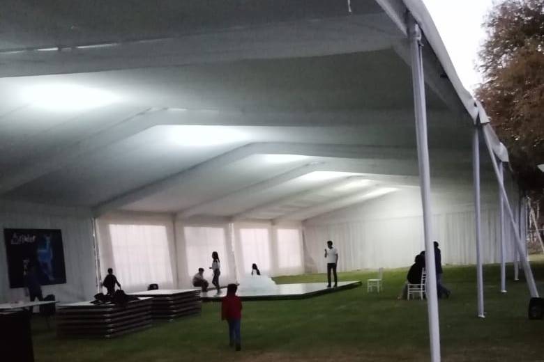 Carpa de 15 de ancho