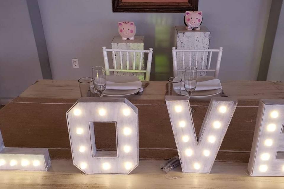 Mesa de novios LOVE