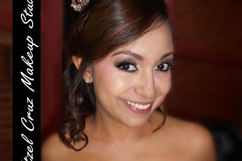 Maquillaje y peinado de novia