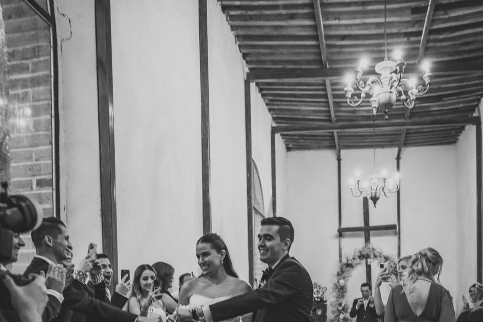 Saludo a invitados