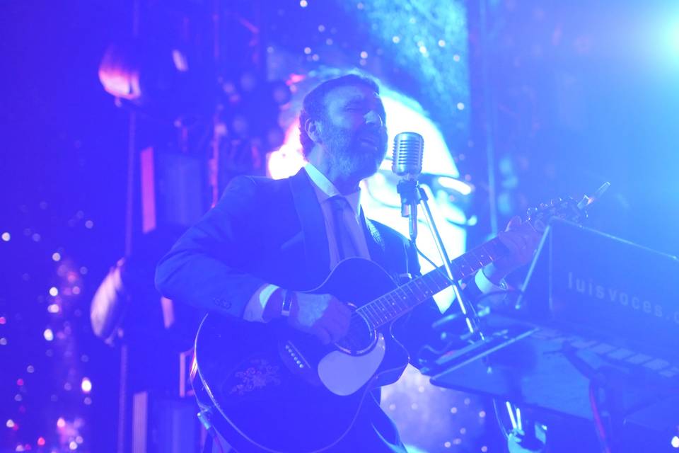 Luis Voces
