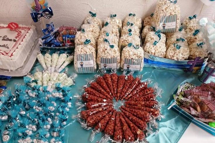 Mesa de dulces económica