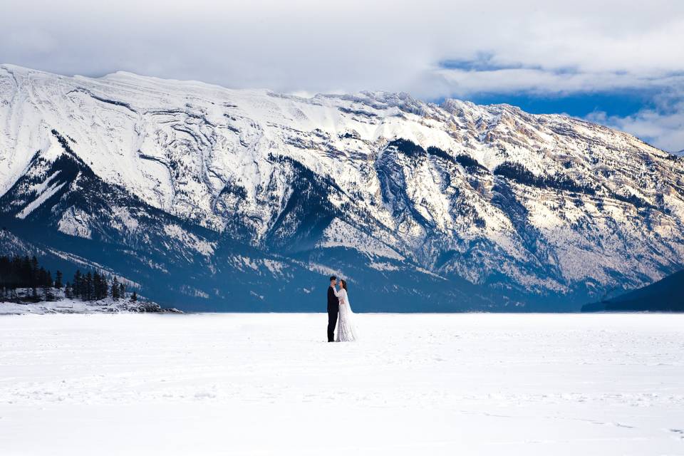 Olivia & isaac - banff, canada