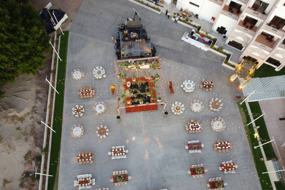 Boda en explanada
