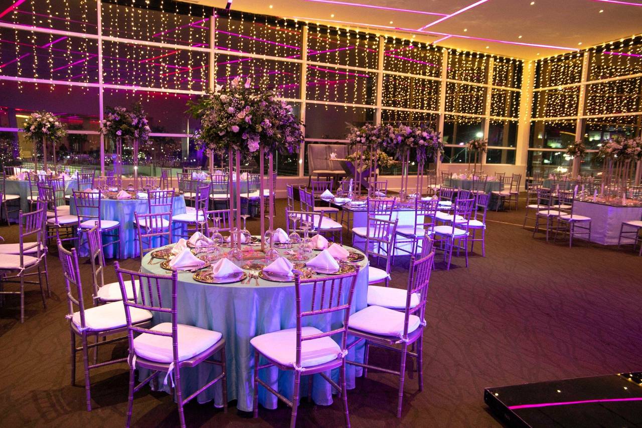 Lux Eventos - Consulta Disponibilidad Y Precios