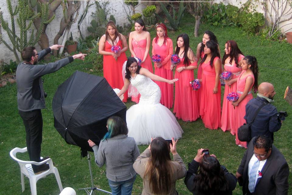 Foto grupal en el jardín