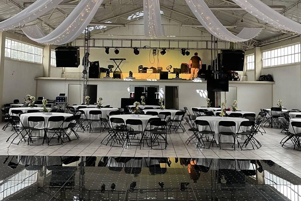 Pista de baile y DJ