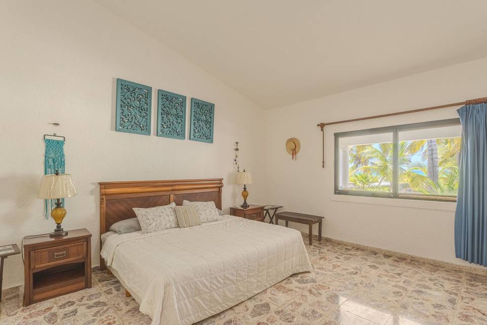 Cama King size vista al mar