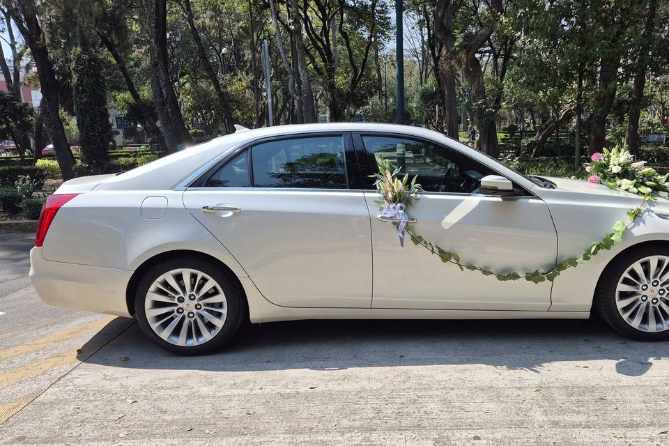 Cadillac CTS - Lujo Americano