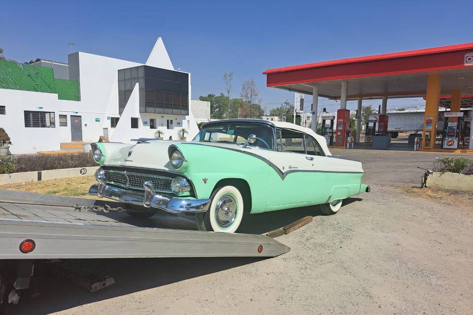 Sunliner convertible 1955