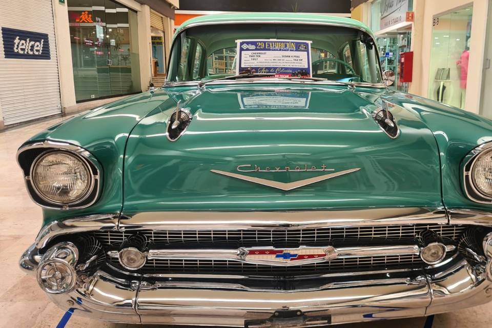 Chevrolet two ten 1957