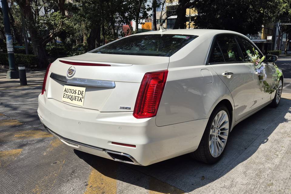 Cadillac CTS - Lujo Americano