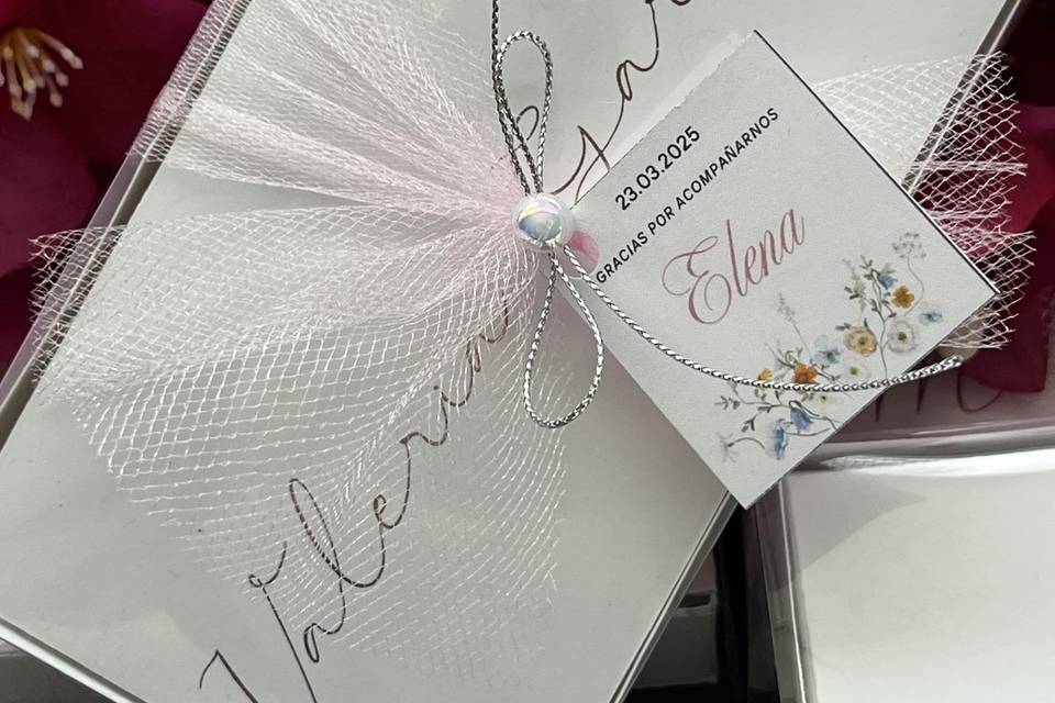 Sobre personalizado con caja