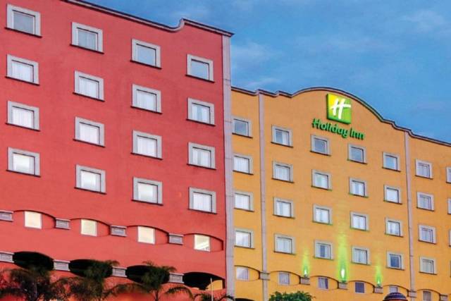 Fachada del hotel