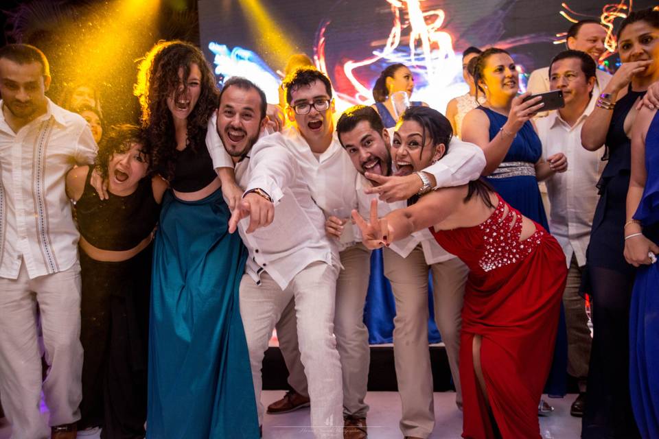 Felices