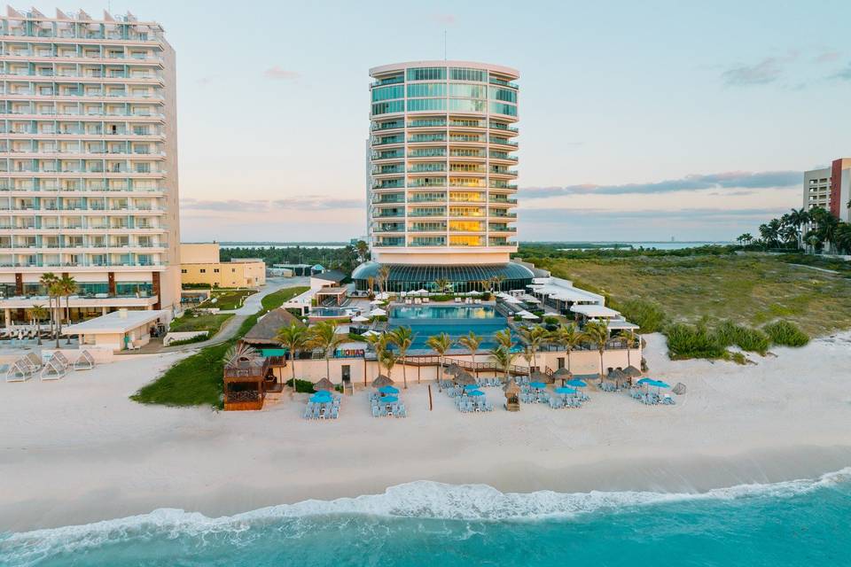 Seadust Cancún Family Resort